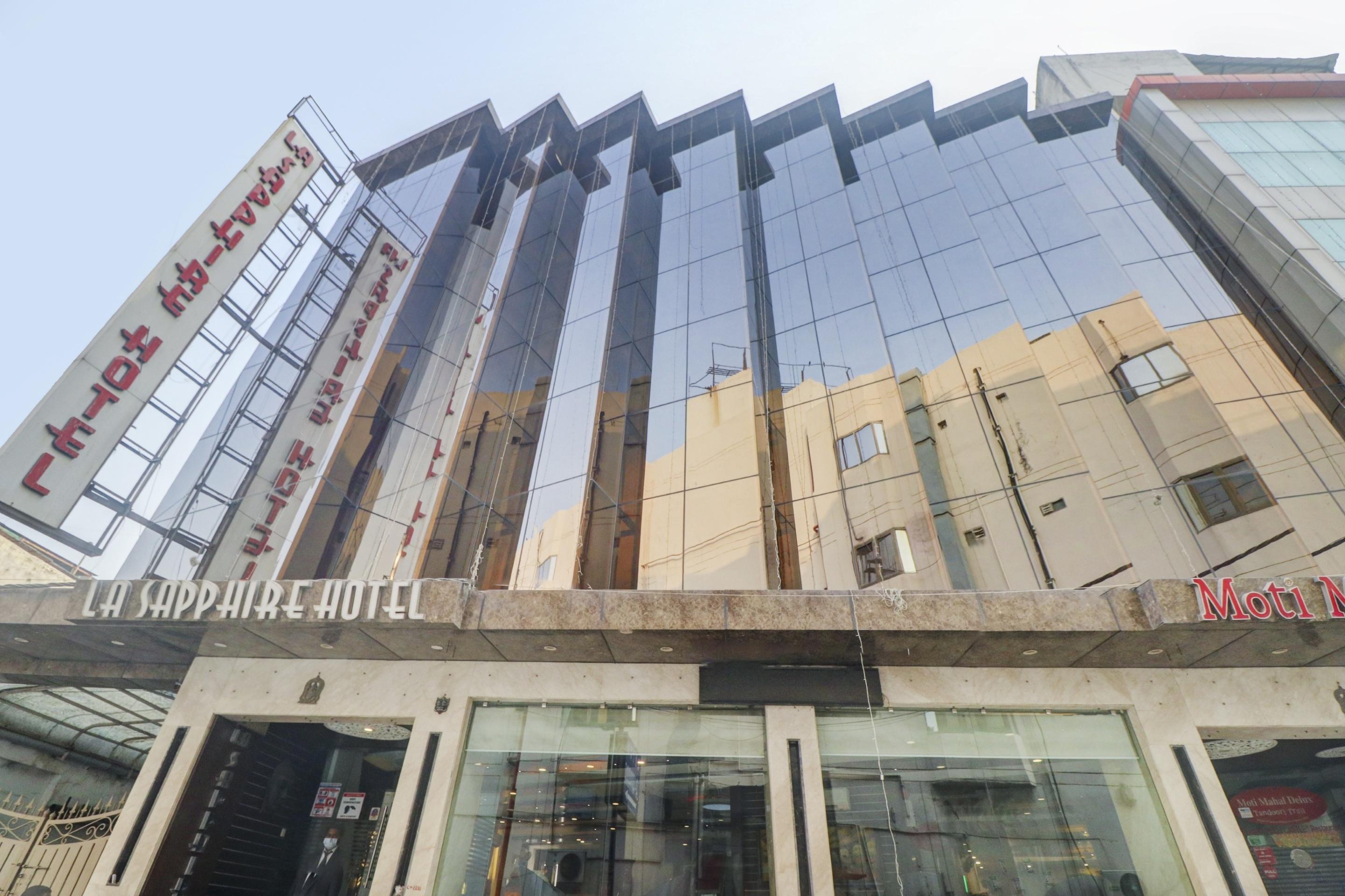 Hotel Townhouse 517 La Sapphire Near Delhi Airport Nuova Delhi Esterno foto