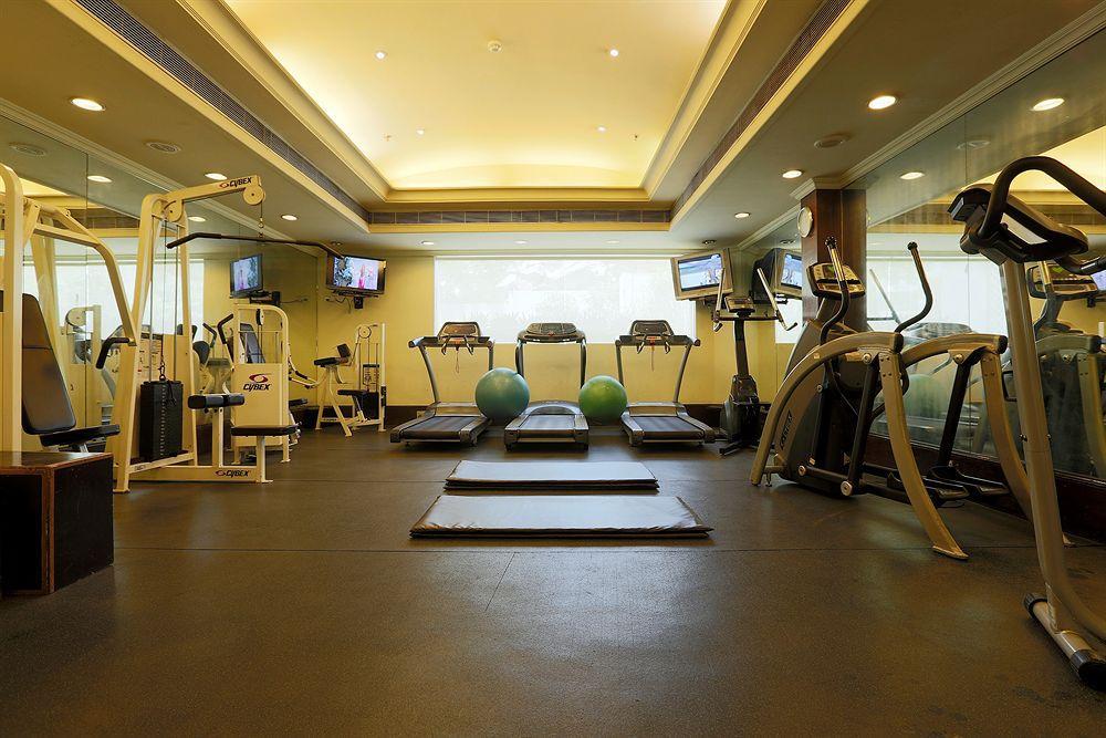 Hotel Townhouse 517 La Sapphire Near Delhi Airport Nuova Delhi Esterno foto