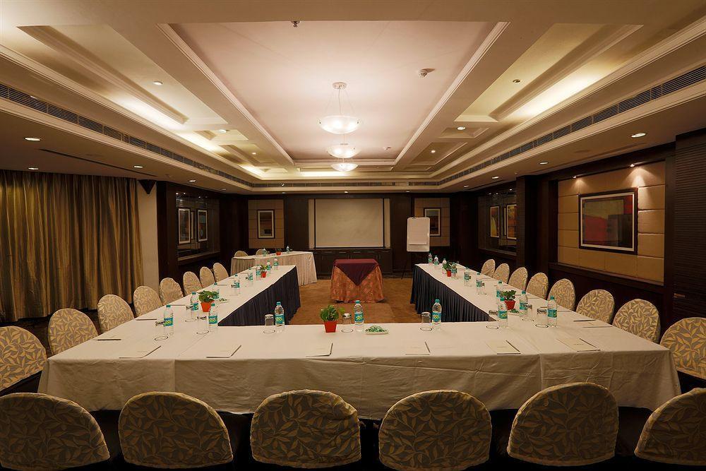 Hotel Townhouse 517 La Sapphire Near Delhi Airport Nuova Delhi Esterno foto