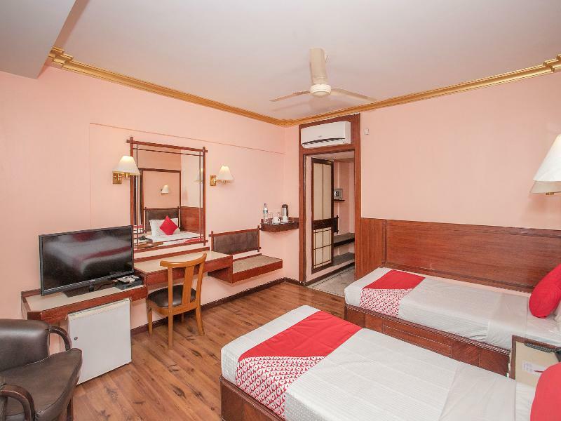 Hotel Townhouse 517 La Sapphire Near Delhi Airport Nuova Delhi Esterno foto
